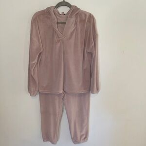 Barefoot Dreams LuxeChic Faded Rose Loungewear Sz M